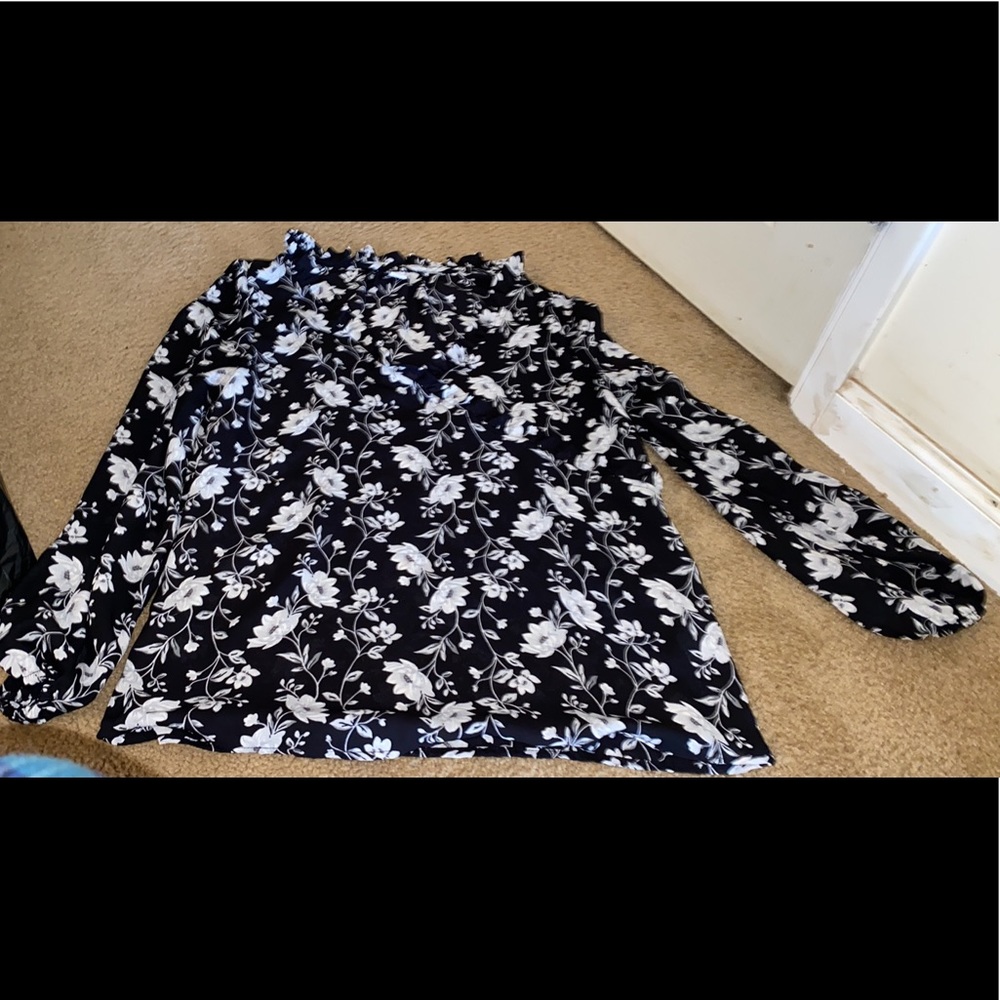 Flowered shirt